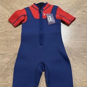 Surgo kids wetsuit Navy and Red  full body Wetsuit size 10